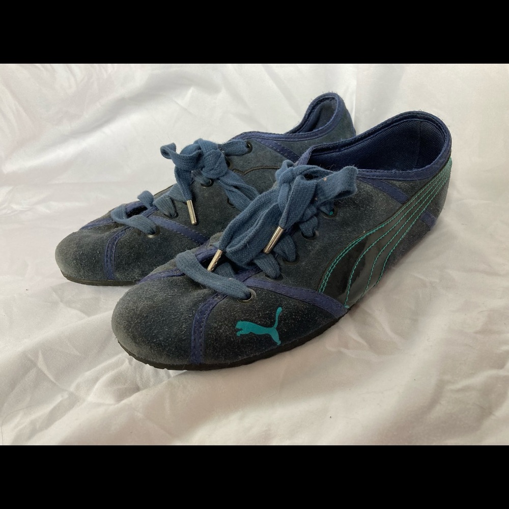 Navy blue Puma sneakers